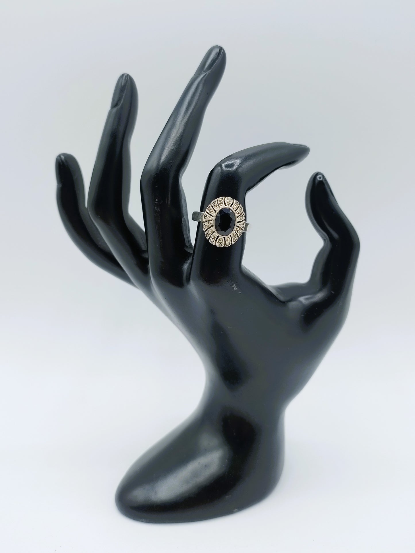 Zilveren ring met git en markasieten, 18 mm