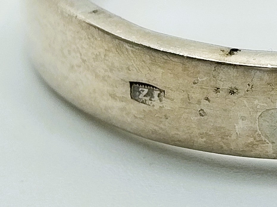 Zilveren unisex ring met steen, 19 mm