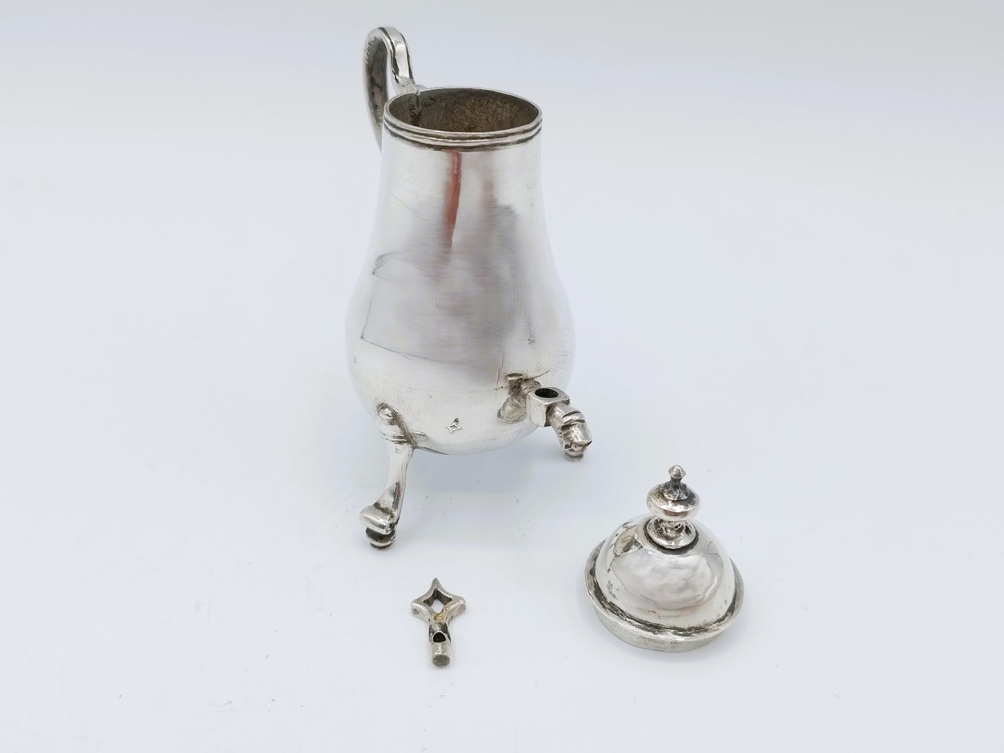 Zilveren miniatuur kraantjeskan, F. van Strant II, Amsterdam, 1739