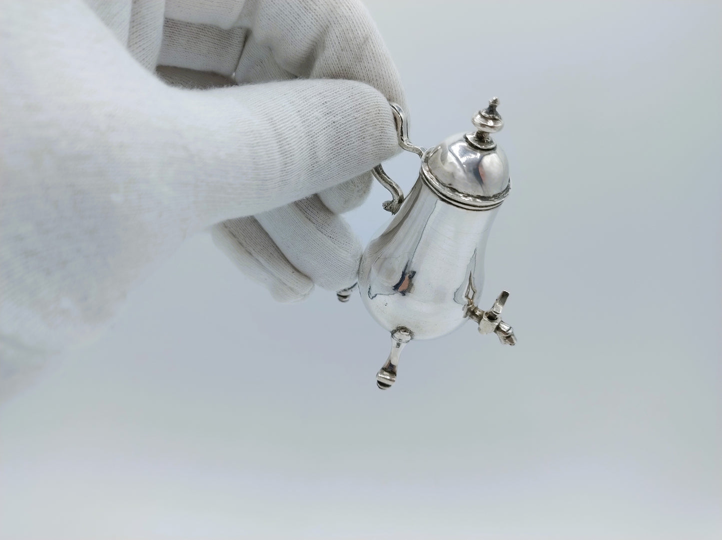 Zilveren miniatuur kraantjeskan, F. van Strant II, Amsterdam, 1739