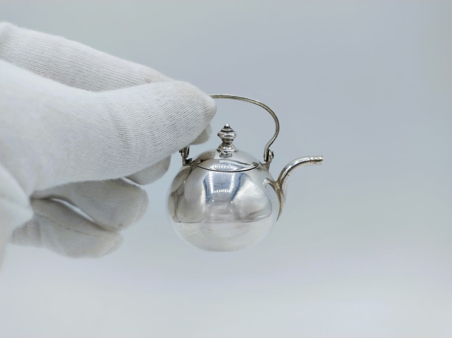 Zilveren miniatuur waterketel, J. Borduur, Amsterdam, 1754