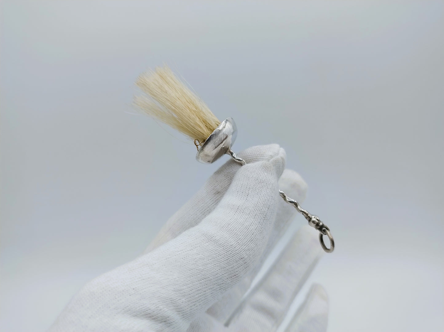 Zilveren miniatuur bezem, 18e eeuws