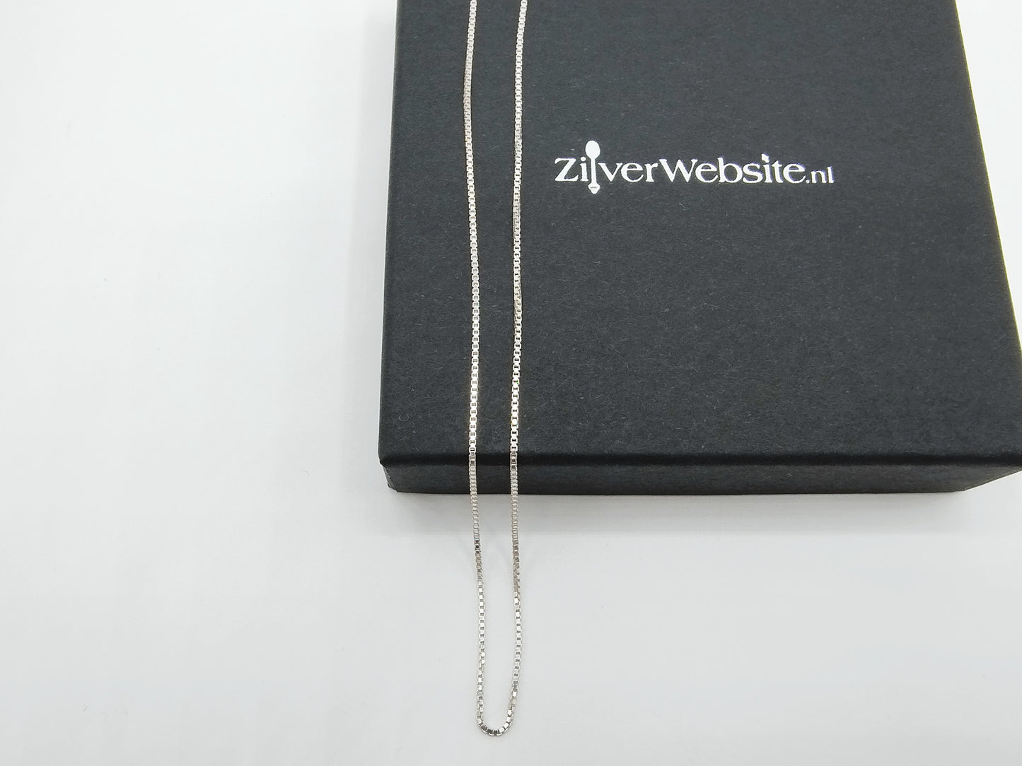 Zilveren venetiaans collier, 42 cm