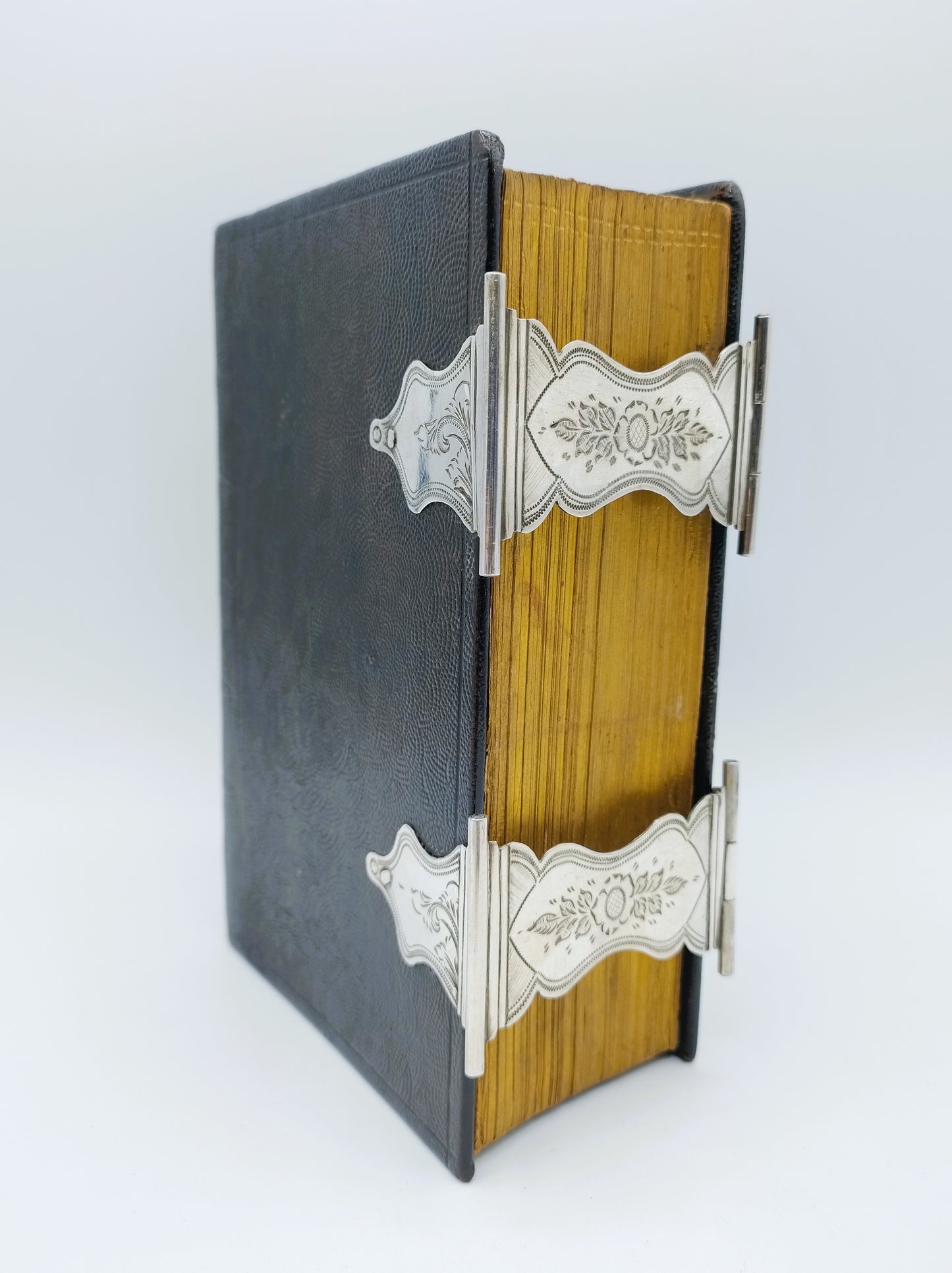 Bibel mit Silberverschlüssen, J. Kooiman, Schoonhoven, 1874