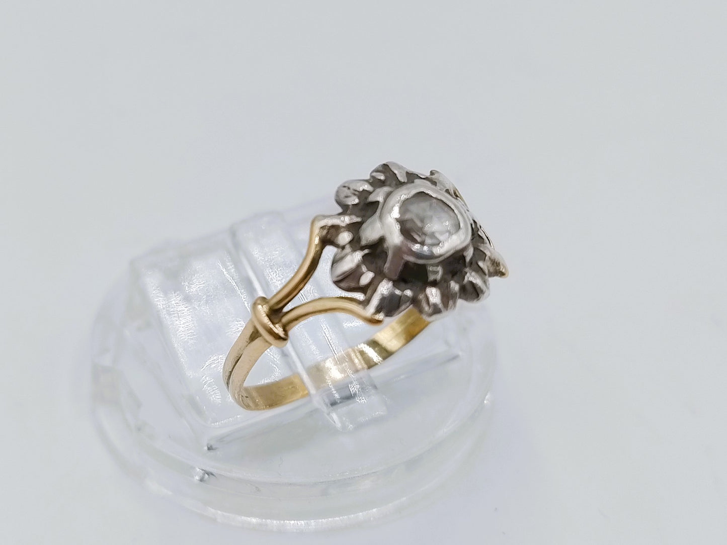 Goldring mit Rosendiamant, 16,5 mm