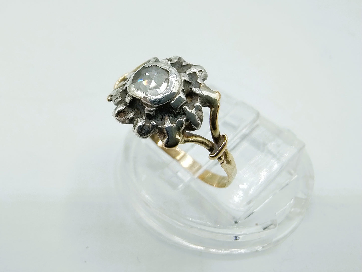 Goldring mit Rosendiamant, 16,5 mm