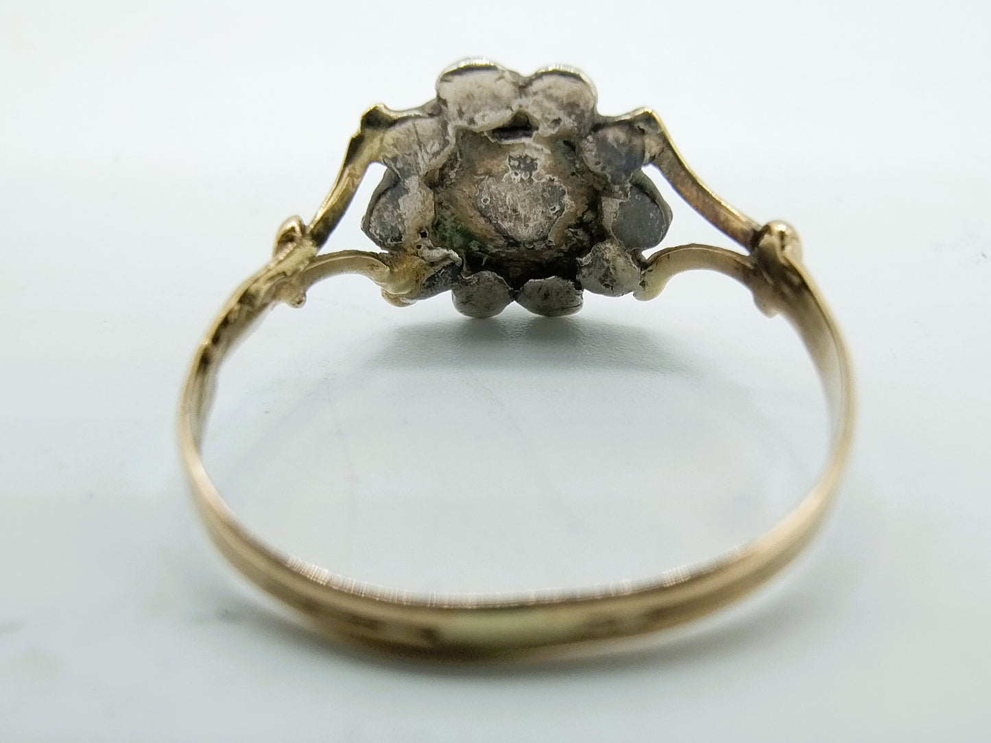 Goldring mit Rosendiamant, 16,5 mm