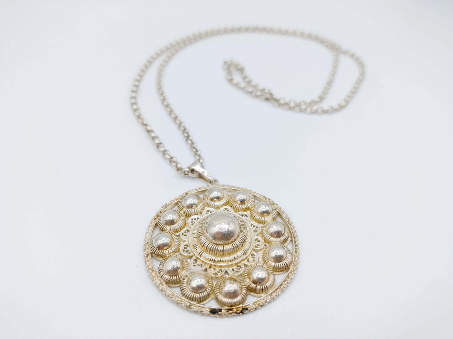 Zilveren jasseronketting met Zeeuwse knop hanger, 70 cm.