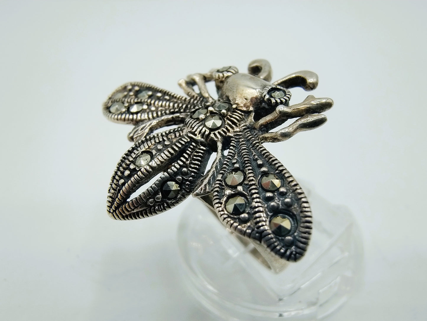 Zilveren ring, vlieg met markasieten, 19 mm