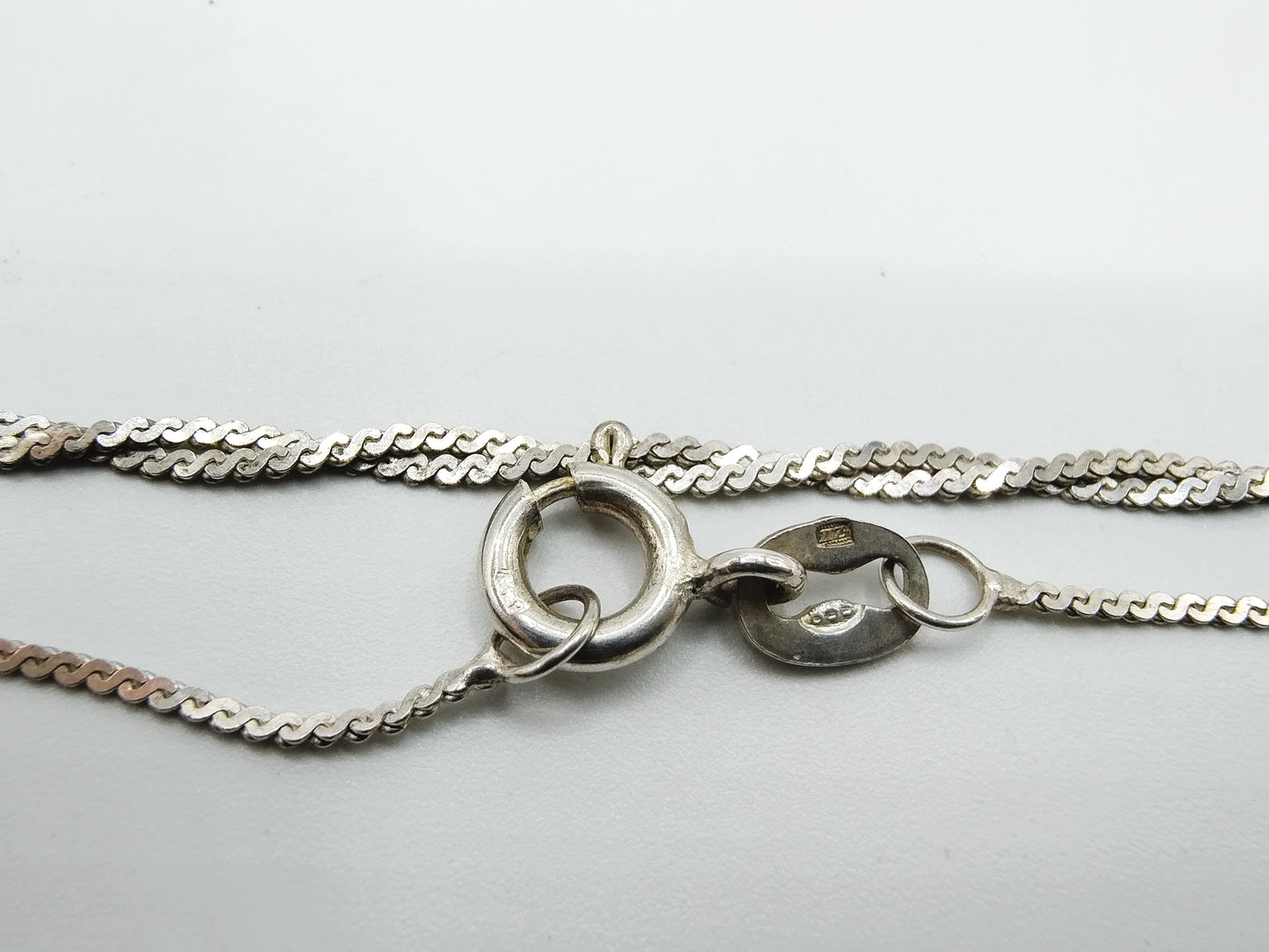 Zilveren halsketting, gedraaid, 42 cm