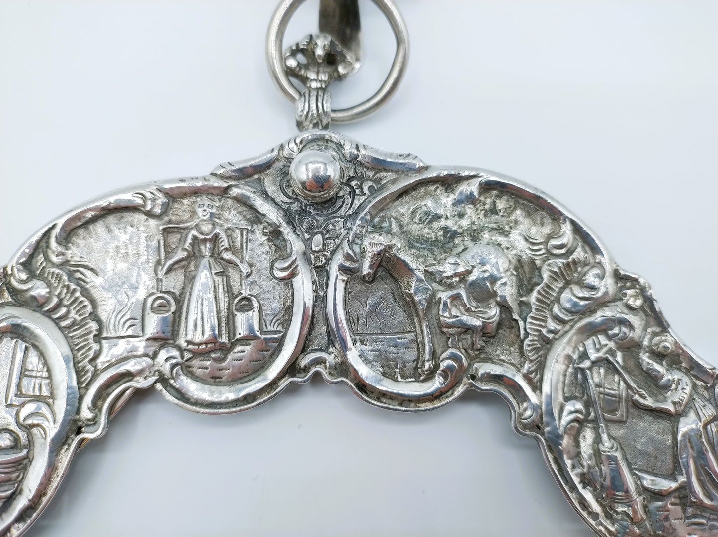 Zilveren tasbeugel met tashaak, R. Tania, Leeuwarden, ca. 1785