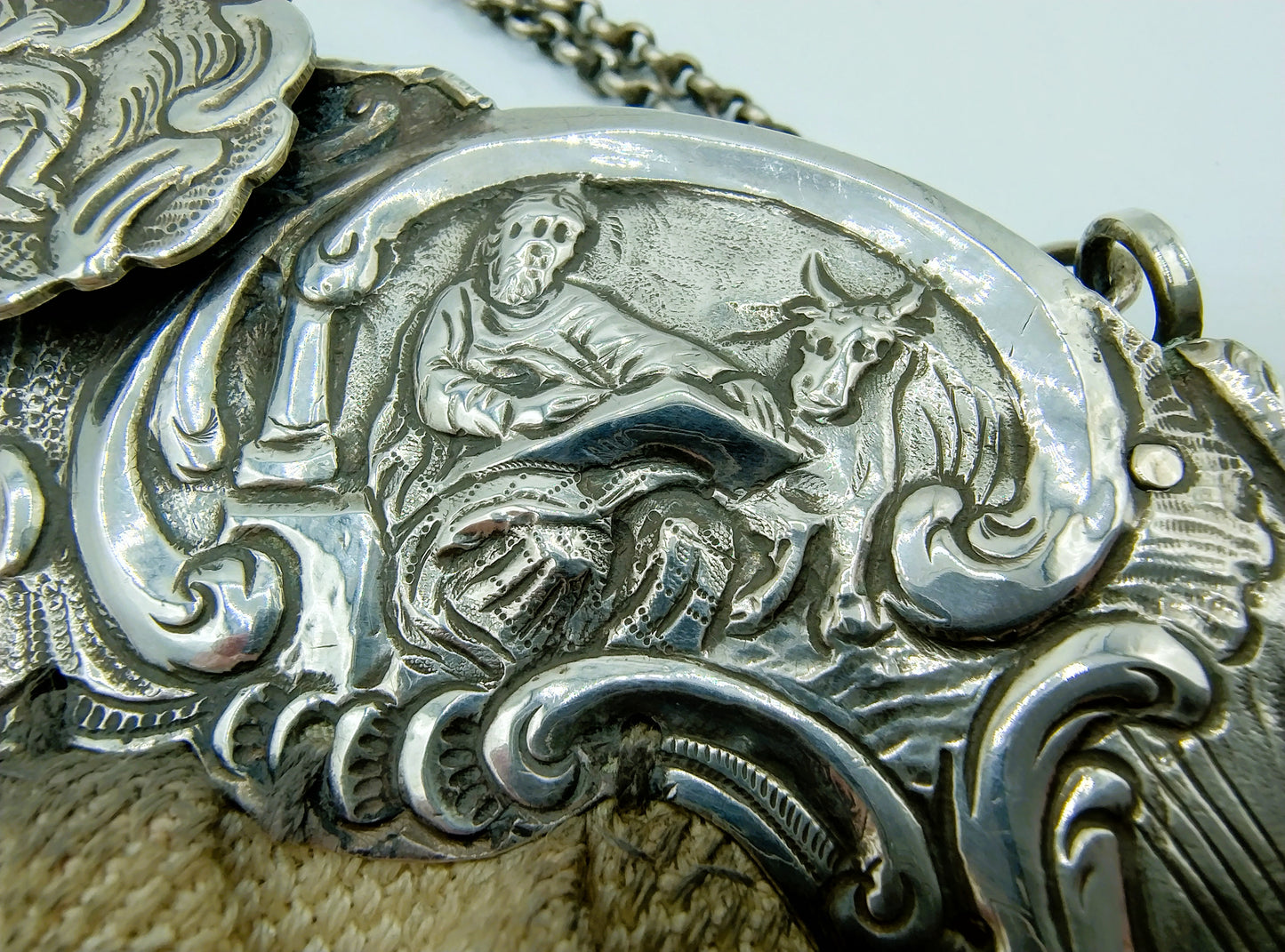 Zilveren tasbeugel, L. Oling, Leeuwarden, 1796