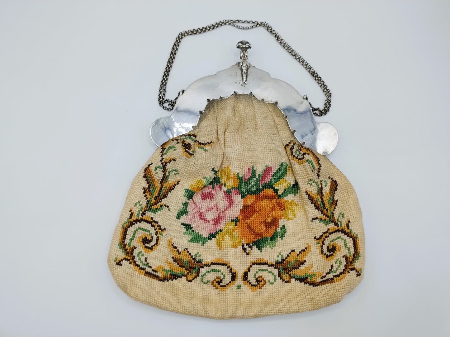 Zilveren tasbeugel, L. Oling, Leeuwarden, 1796