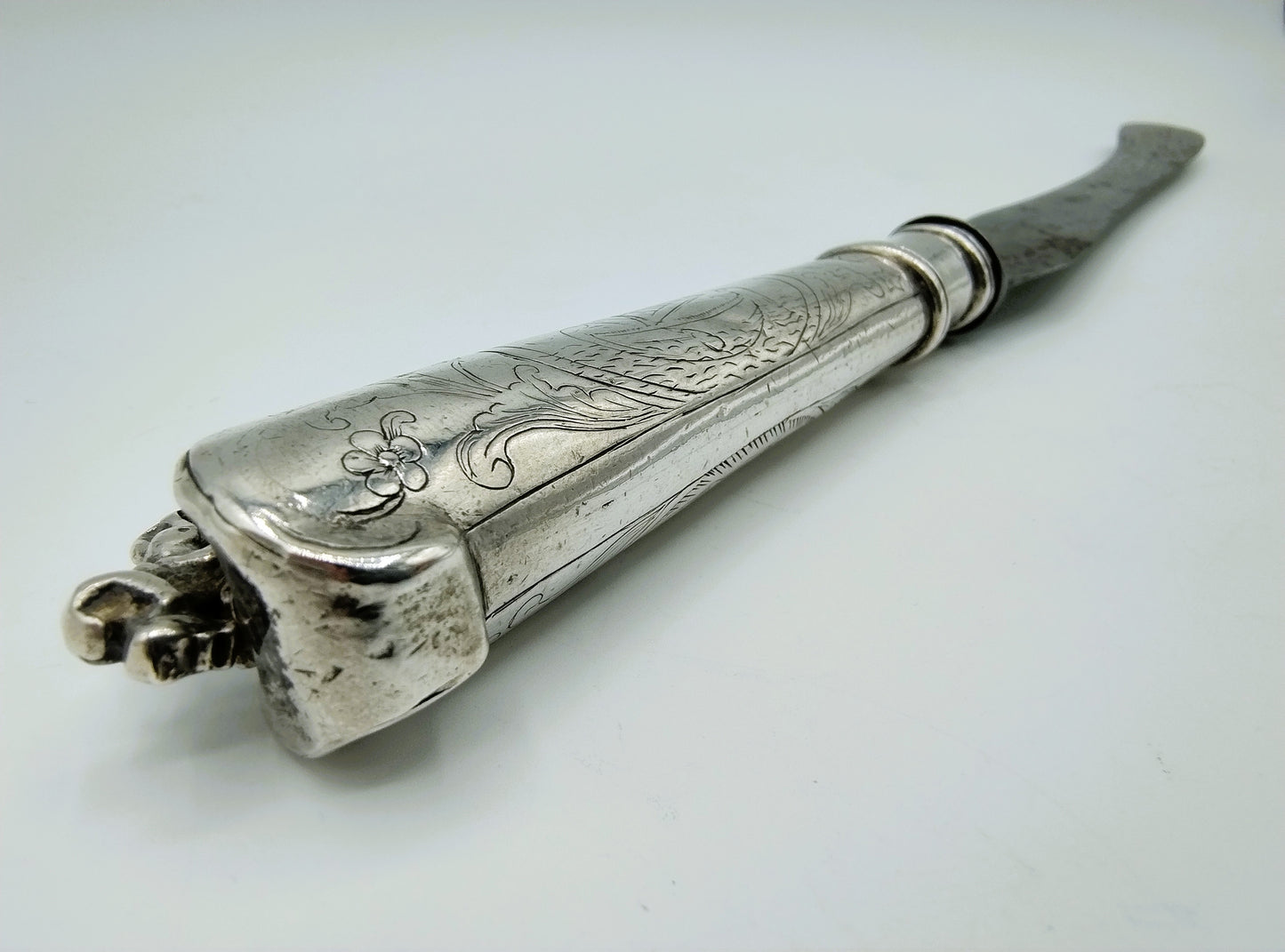 Silver knife handle with steel blade, Friesland, ca. 1770