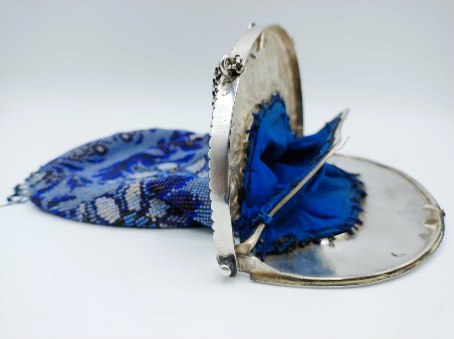 Zilveren beugeltas met ketting, Schoonhoven, 1888
