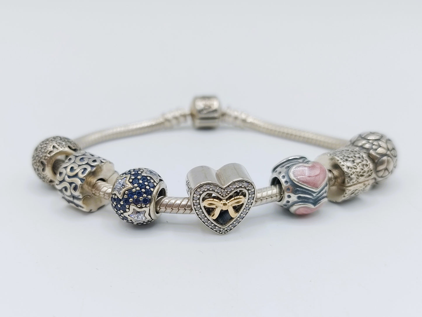 Zilveren pandora armband, 7 bedels, 18 cm