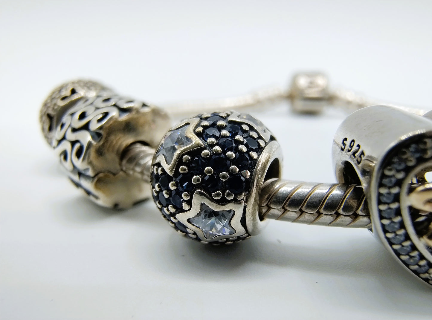 Zilveren pandora armband, 7 bedels, 18 cm