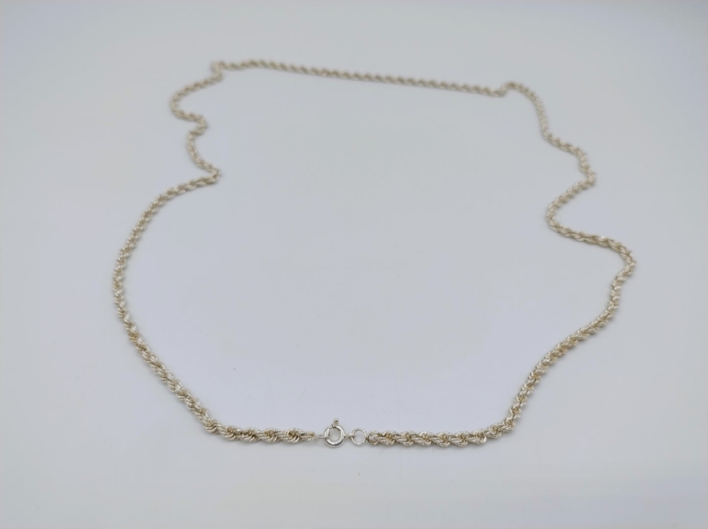 Gevlochten zilveren koordcollier, 72 cm