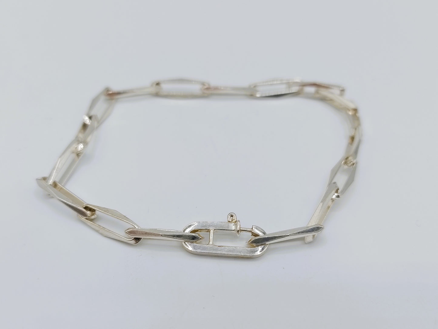 Zilveren 'close forever' armband, 18,5 cm
