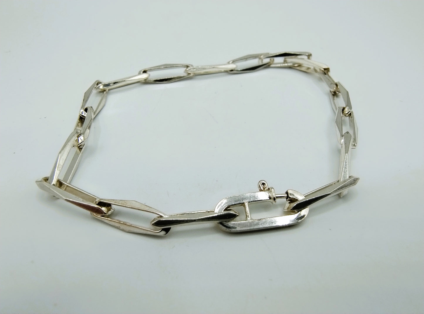 Zilveren 'close forever' armband, 18,5 cm