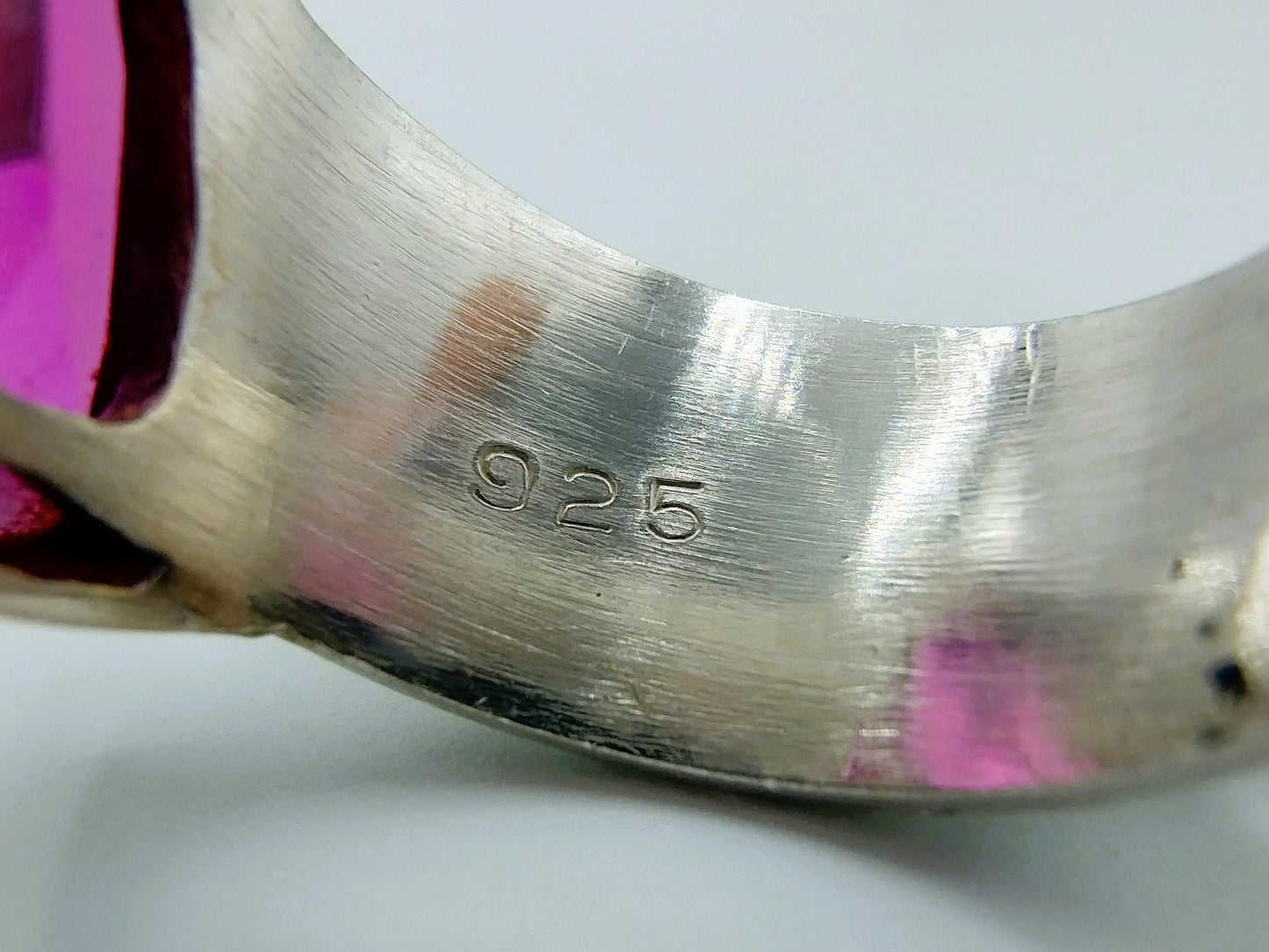 Zilveren ring met toermalijn, 17,75 mm