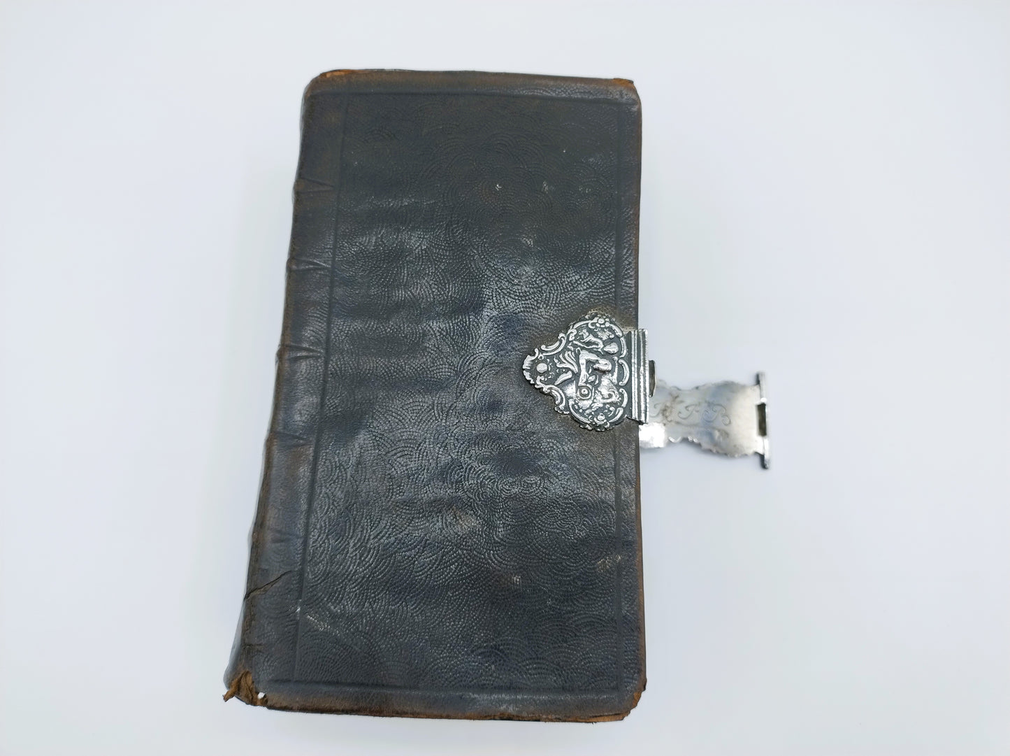 Bible with silver lock R. van der Wolde, Meppel, 1810
