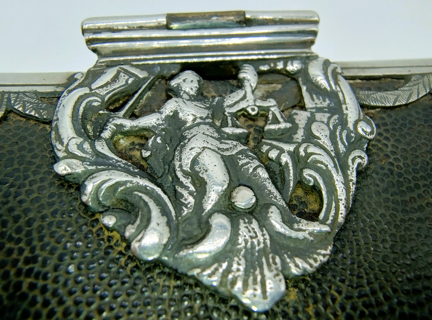 18e Eeuwse Bijbel met zilveren beslag en sloten, H.P. Kremer, Groningen, ca. 1808