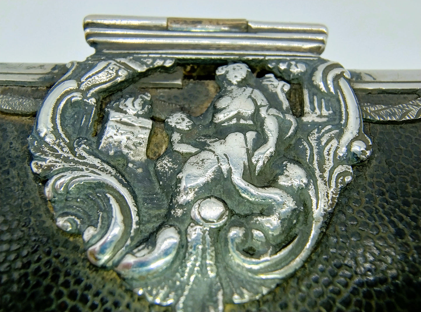 18e Eeuwse Bijbel met zilveren beslag en sloten, H.P. Kremer, Groningen, ca. 1808