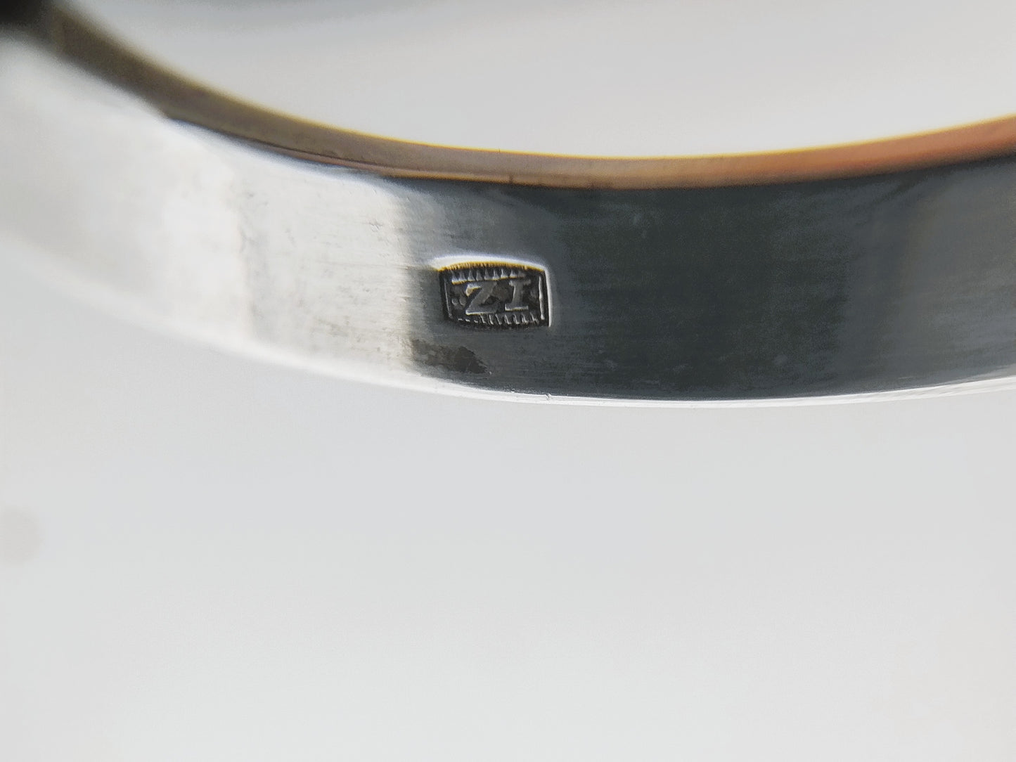 Zilveren bloemring met roos, 16.25 mm.