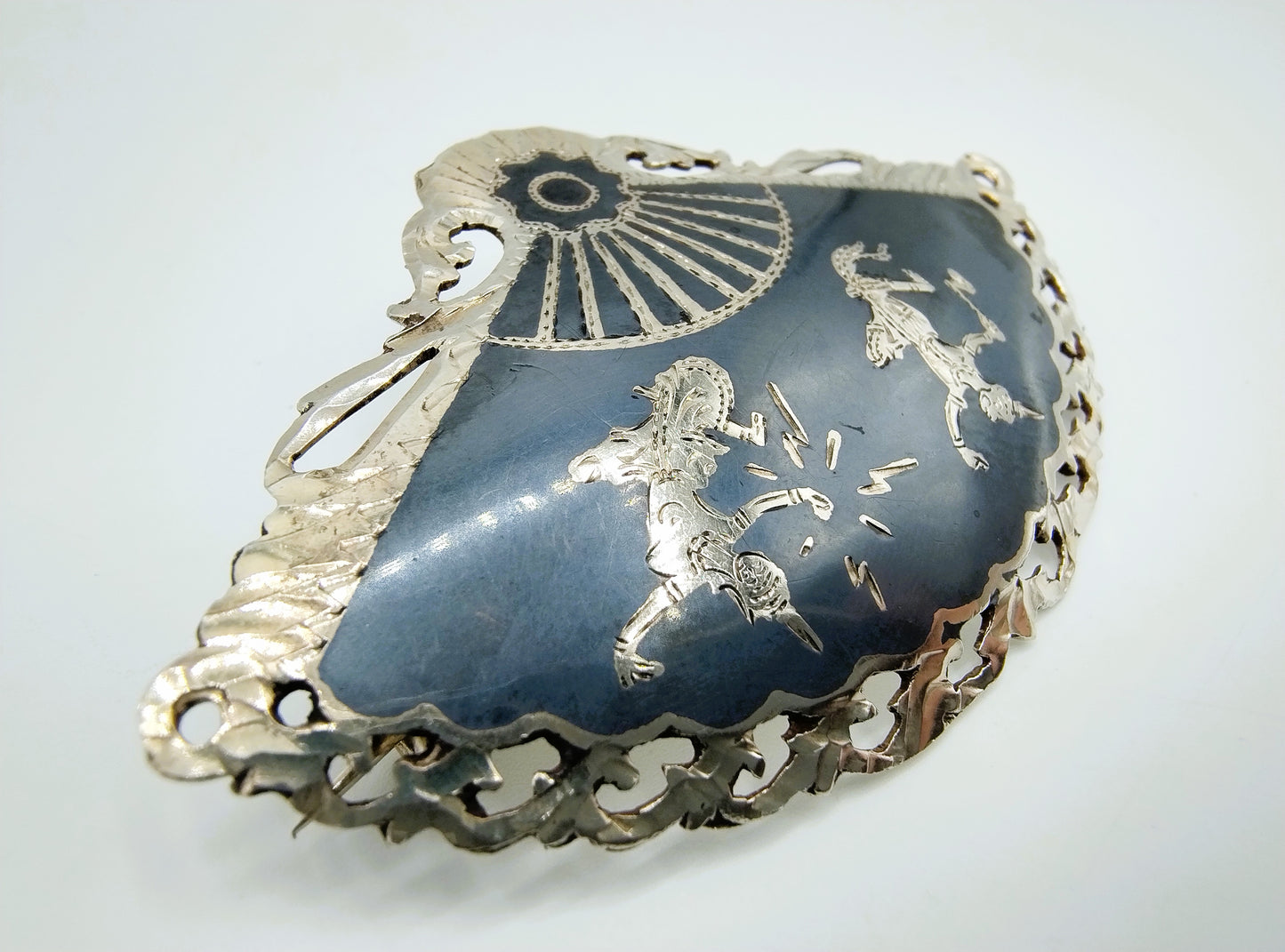 Zilveren broche met nielo inleg, Siam, 925