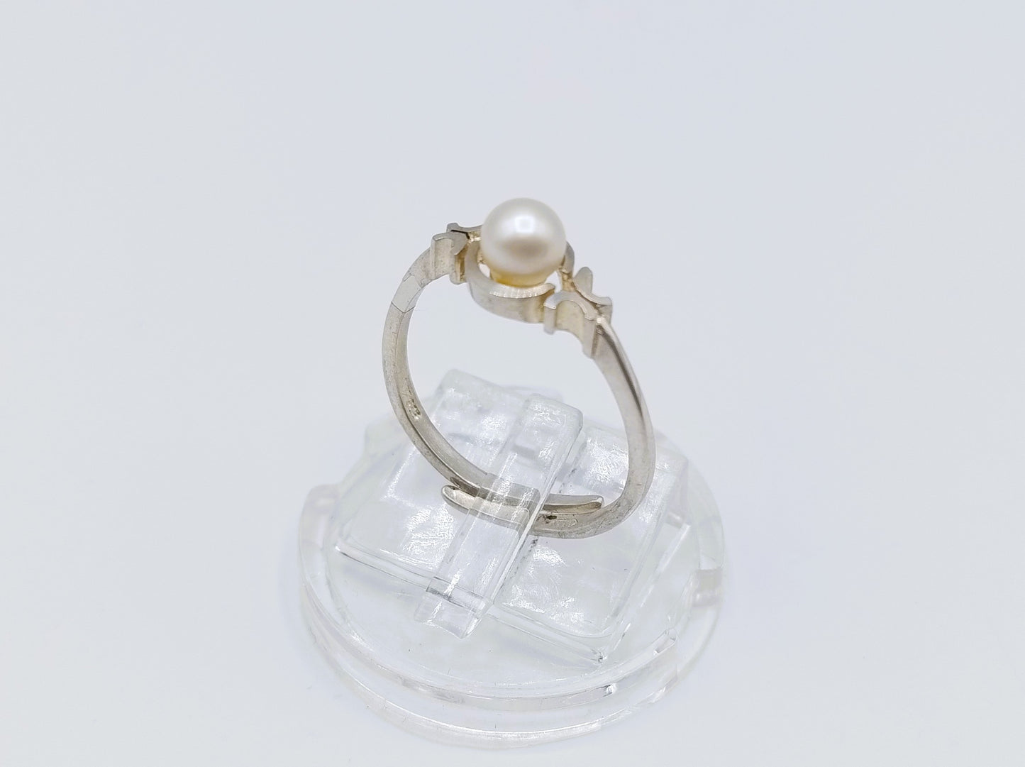Zilveren ring met parel, universele maat