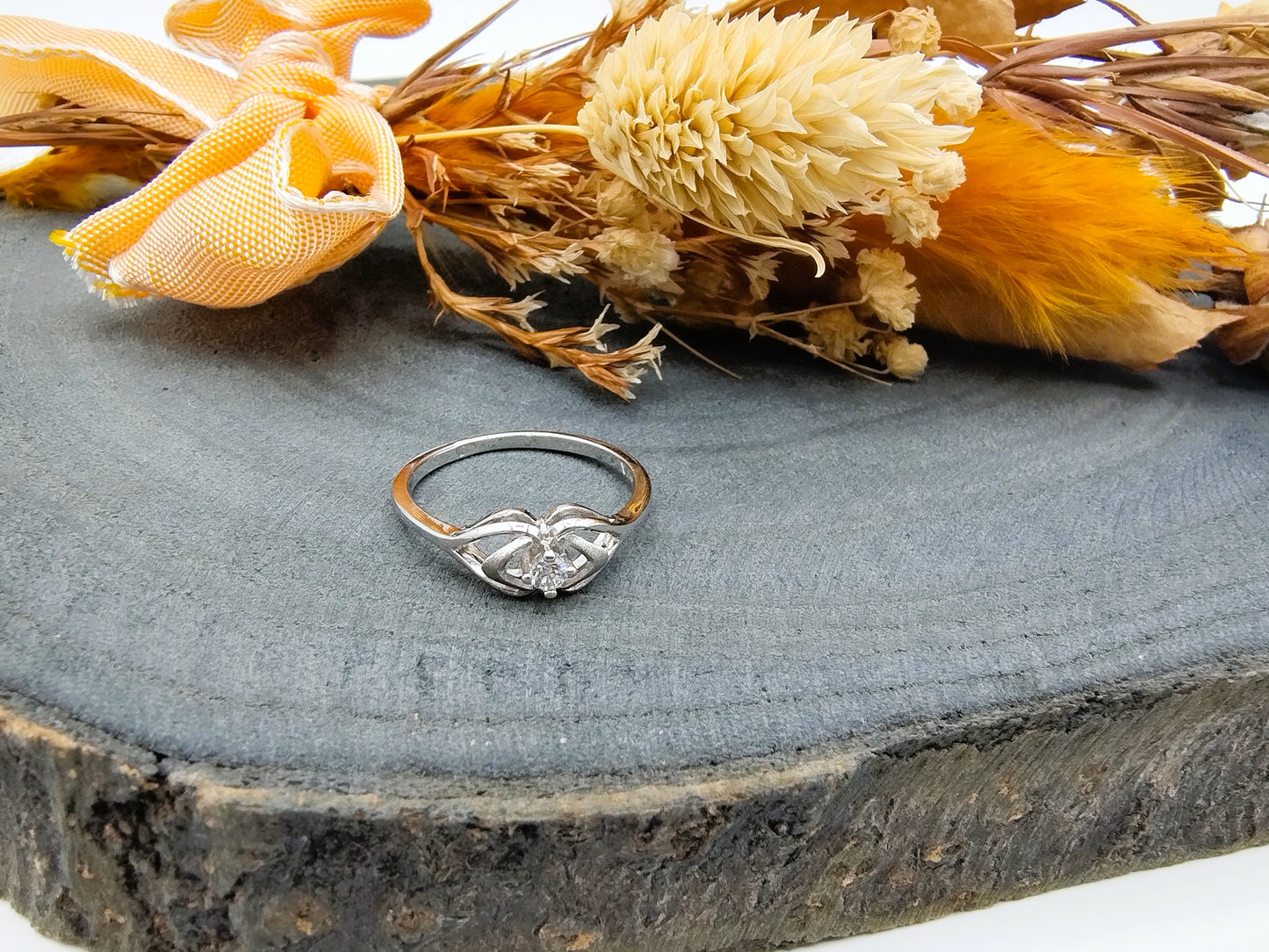 Zilveren ring met zirkonia, 17 mm