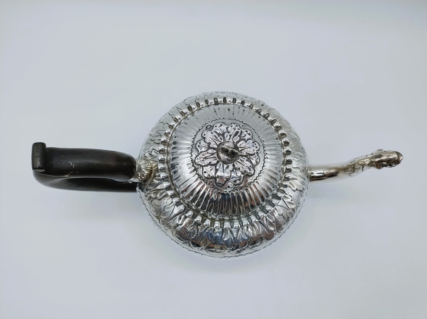 Silberne Teekanne, P. Schmidt, Leeuwarden, ca. 1820