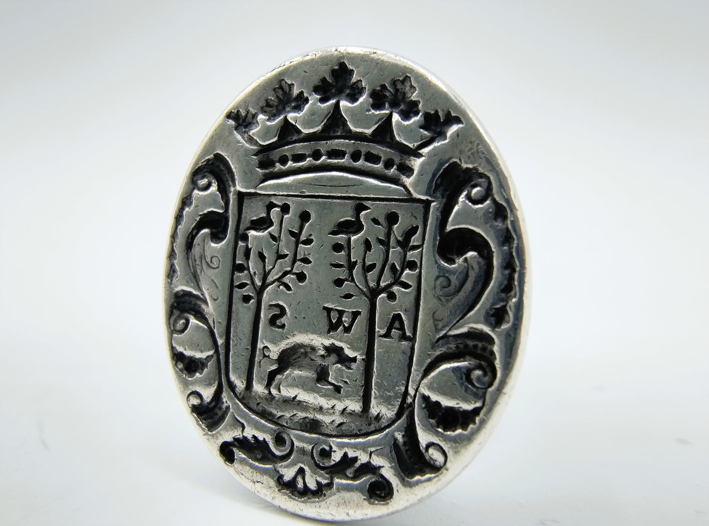 Silver signet with family crest, 18th century