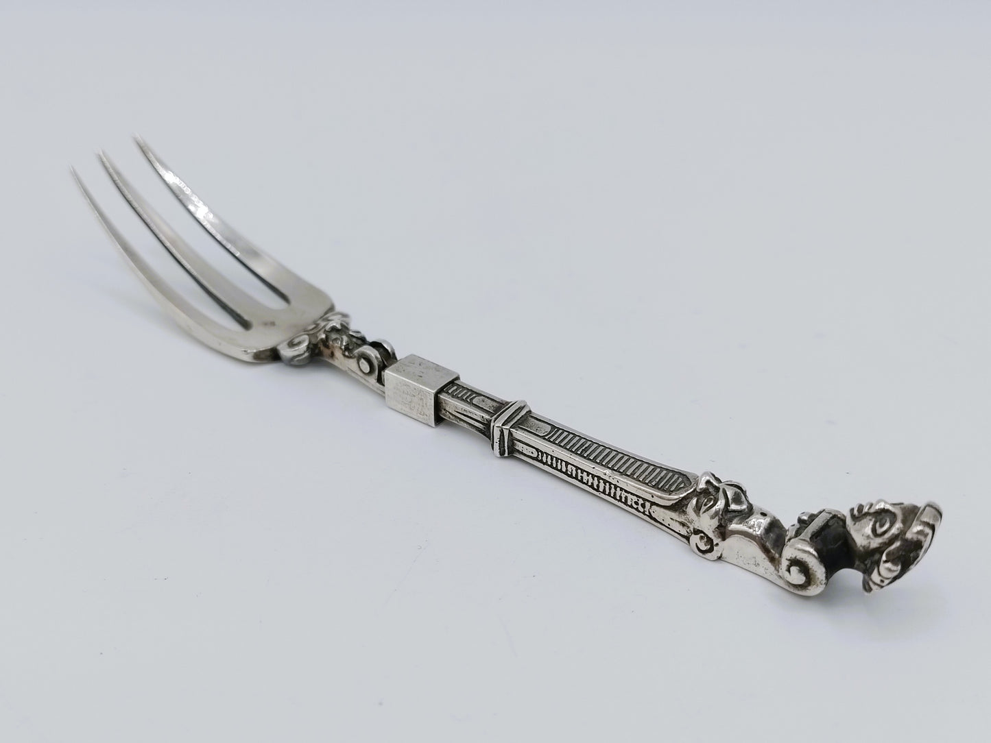 Silver travel fork, ACJ Begeer, Amsterdam, ca. 1920