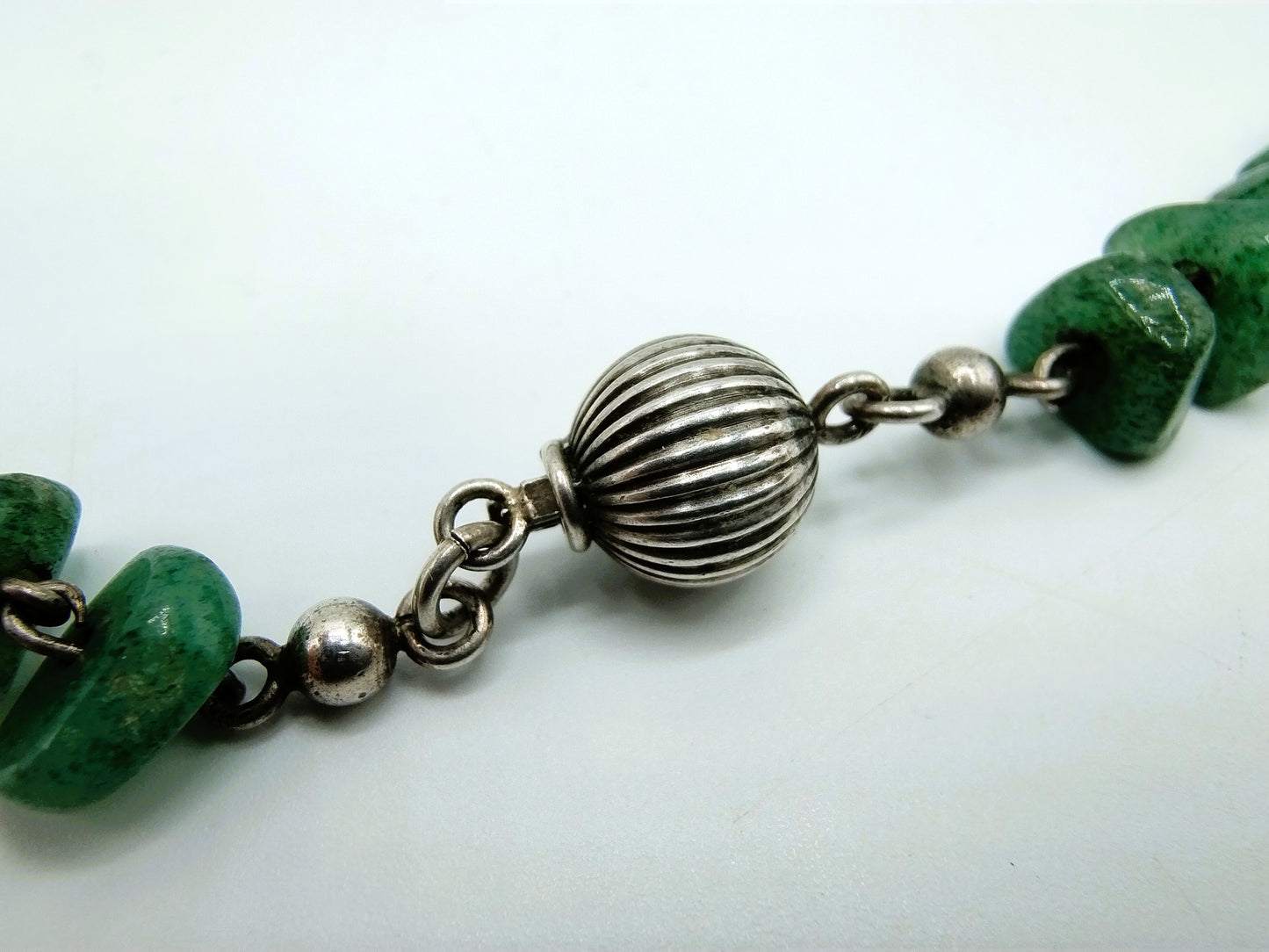 Vintage aventurine necklace with silver ball clasp, 73.5 cm