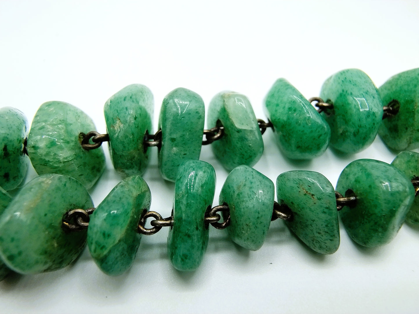 Vintage aventurine necklace with silver ball clasp, 73.5 cm