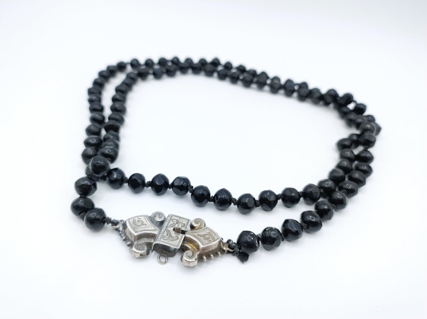 Gitten necklace with silver Bible clasp, 87 cm