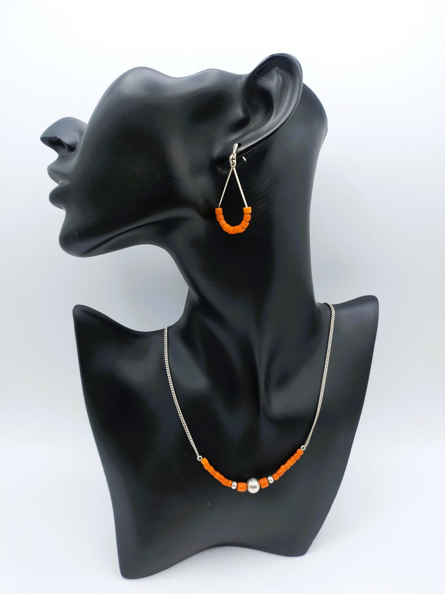 Zilveren ketting en oorbellen met bloedkoraal, 42 cm