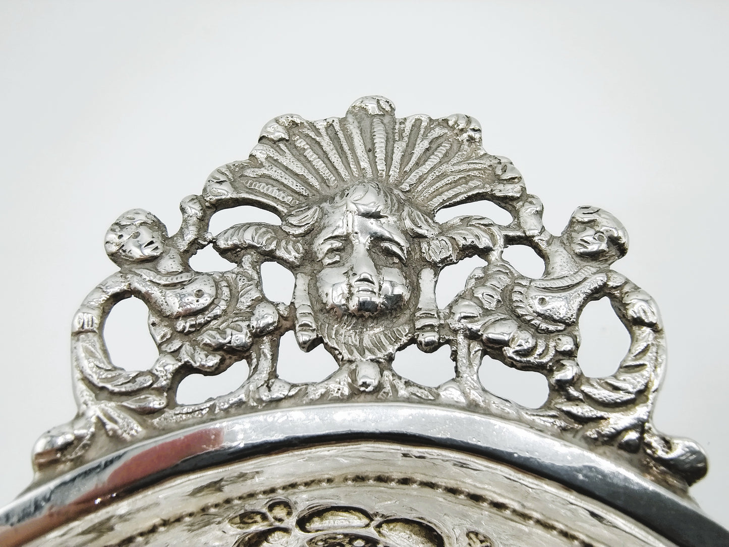 Friese zilveren brandewijnkom, ca. 1780