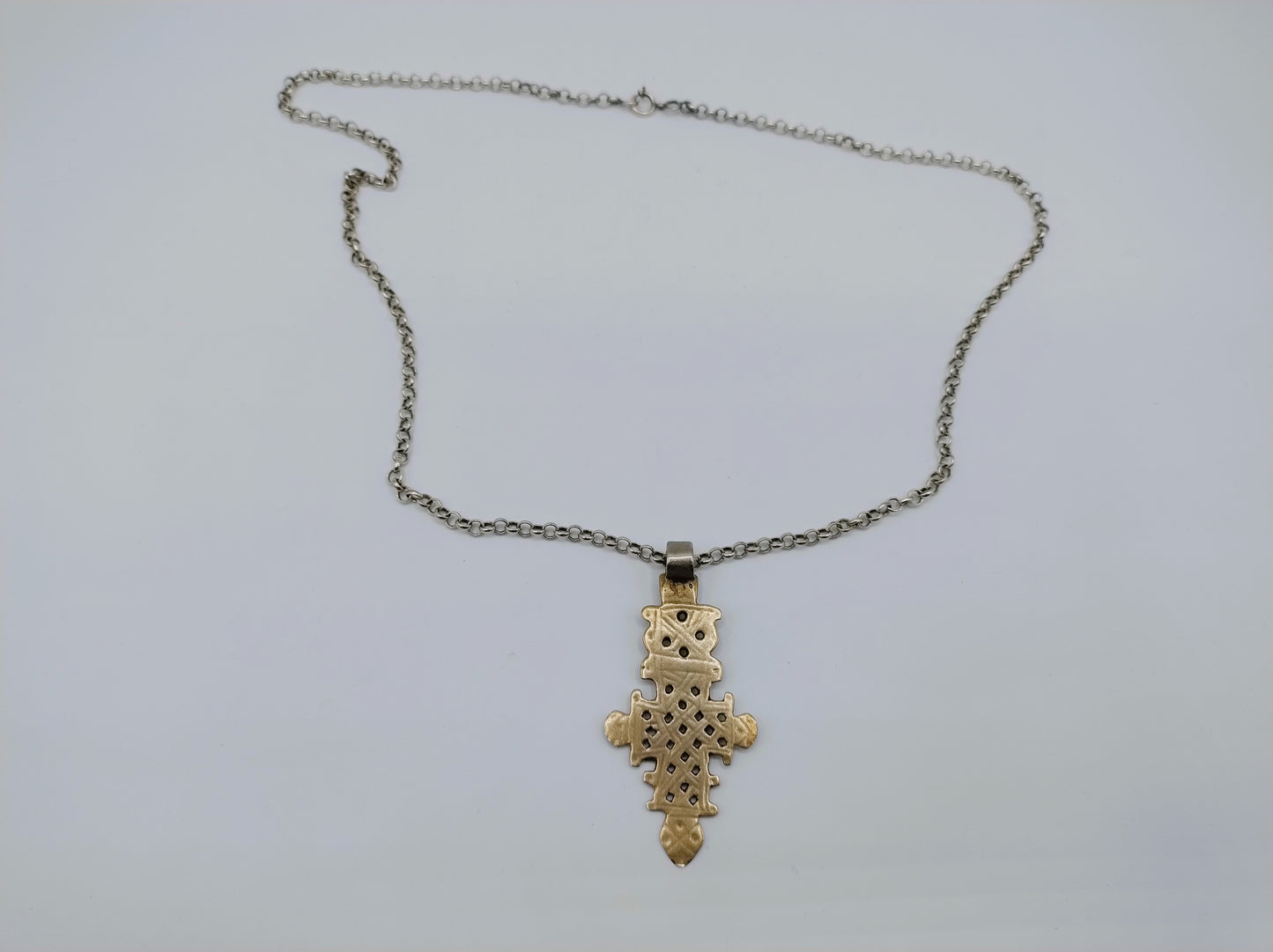 Silberne Jasseronkette mit äthiopischem Kreuz, 62 cm