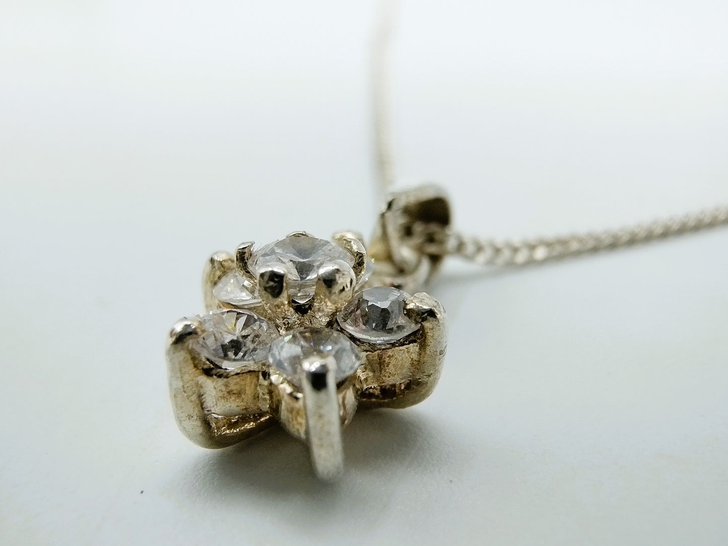 Silberkette mit Zirkonia-Anhänger, 42 cm