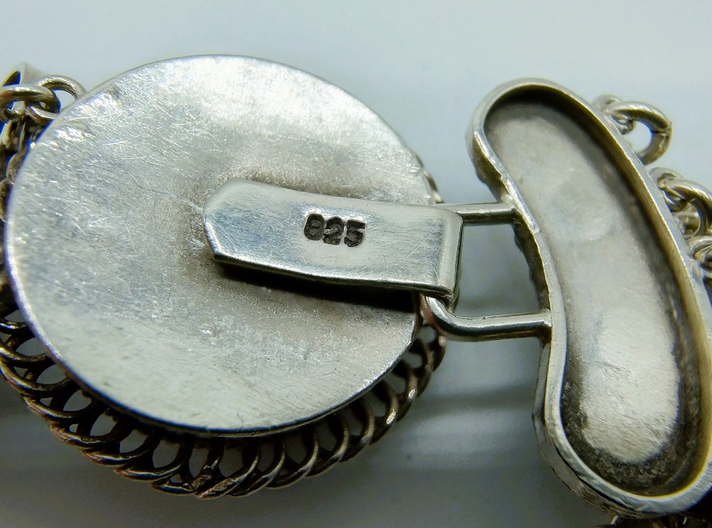 Silver bracelet, jasseron link, Zeeland button, 21 cm