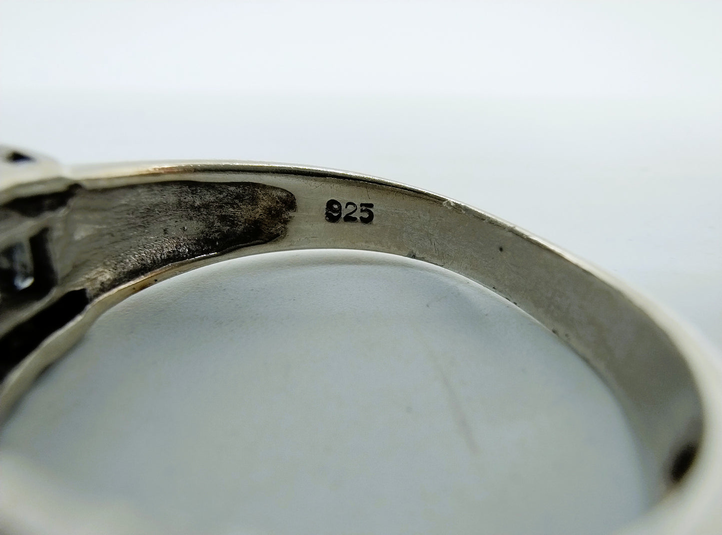 Zilveren ring met zirkonia, 19 mm