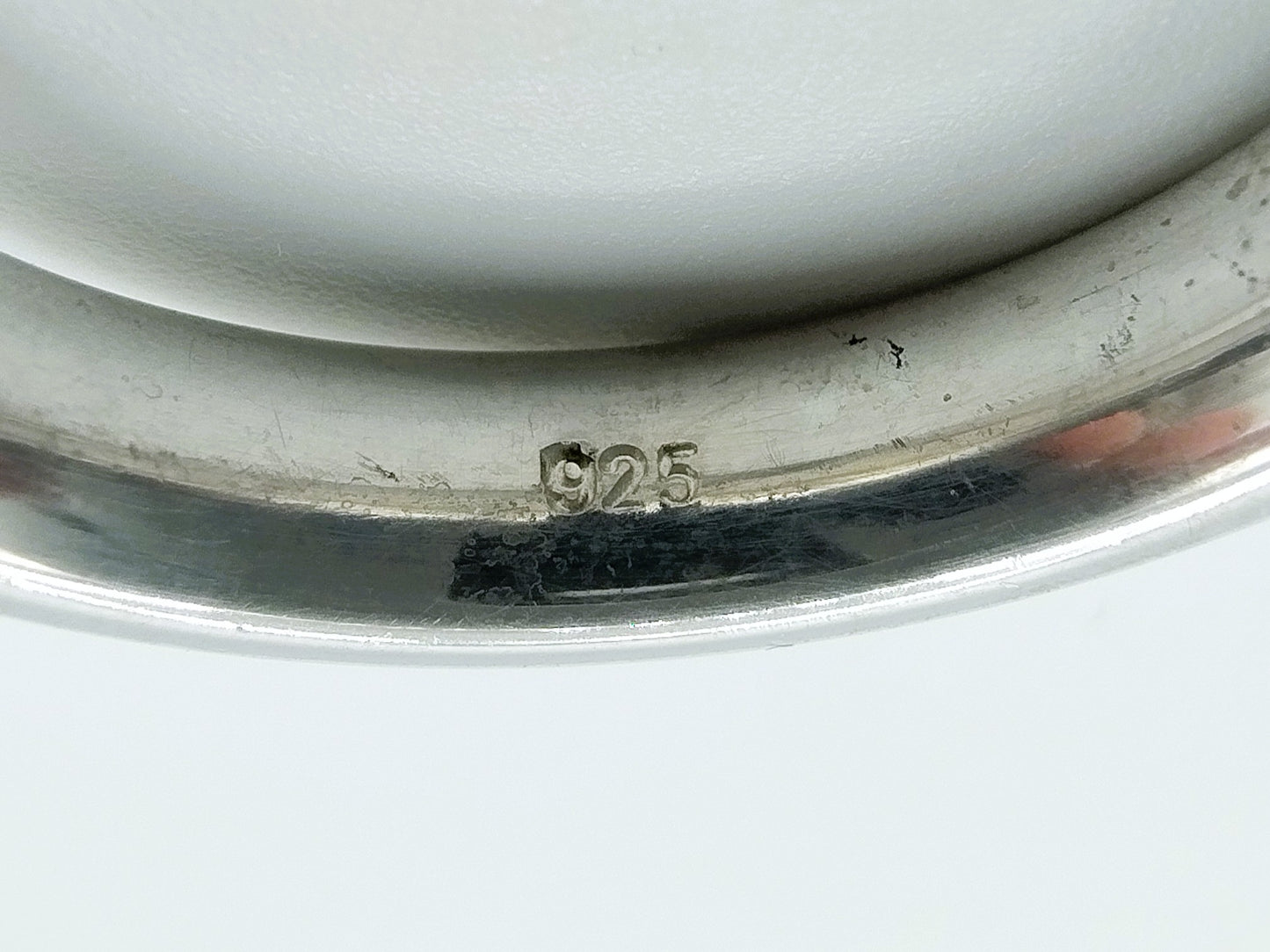 Silver ring with amethyst, Amsterdam, 18 mm