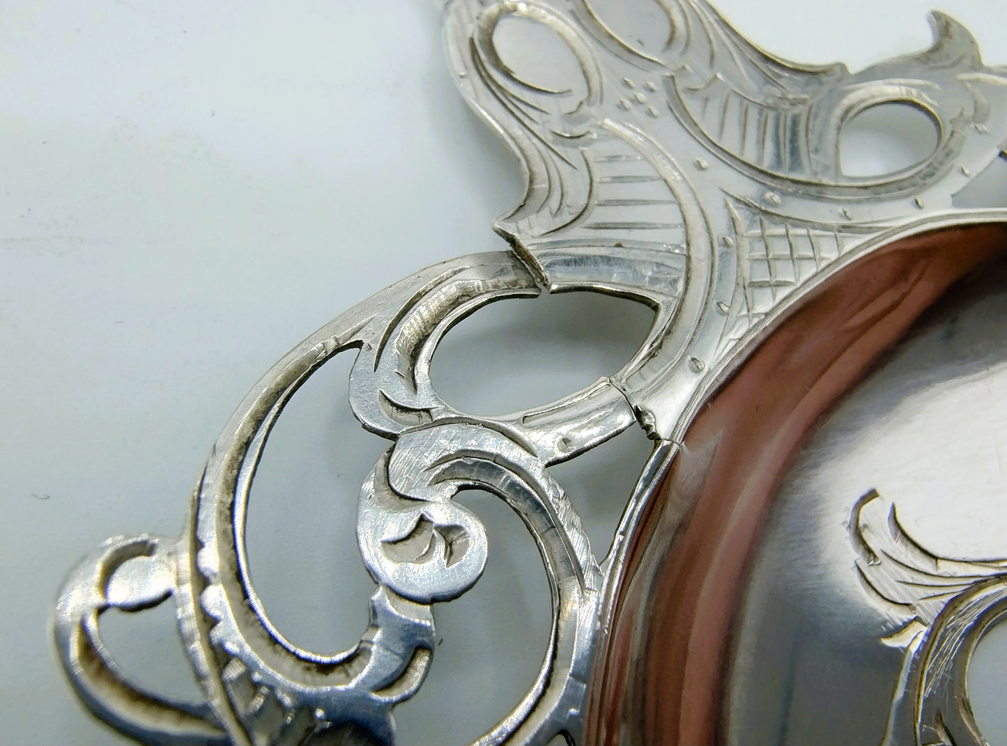 Silver fish slice, N.S. Visser and Co, 's-Hertogenbosch, 1868
