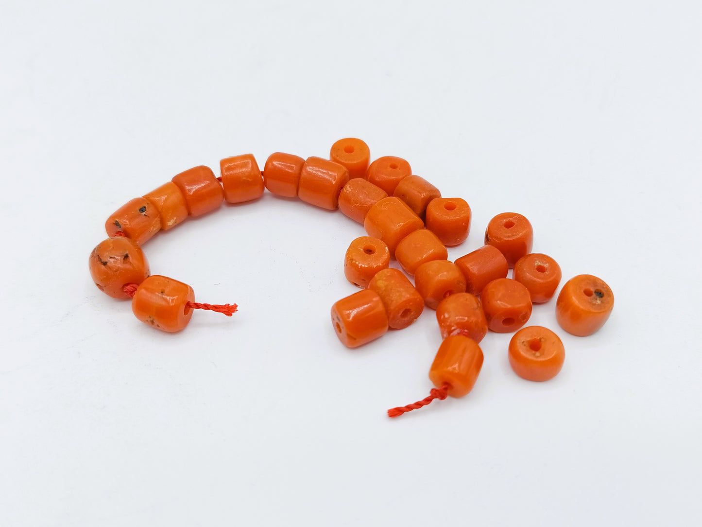 Bloedkoralen armband met gouden slot, Amsterdam