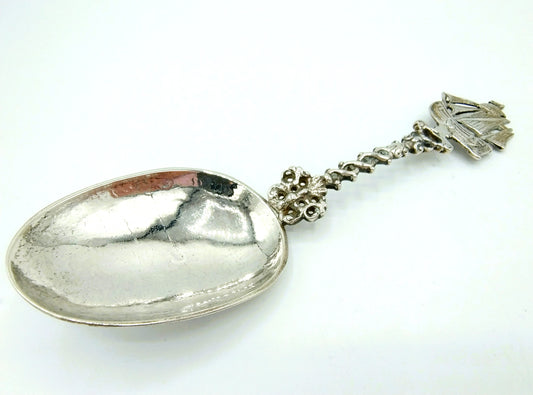 Silver birth spoon, F. Douma or Domna / Stavoren, 18th century