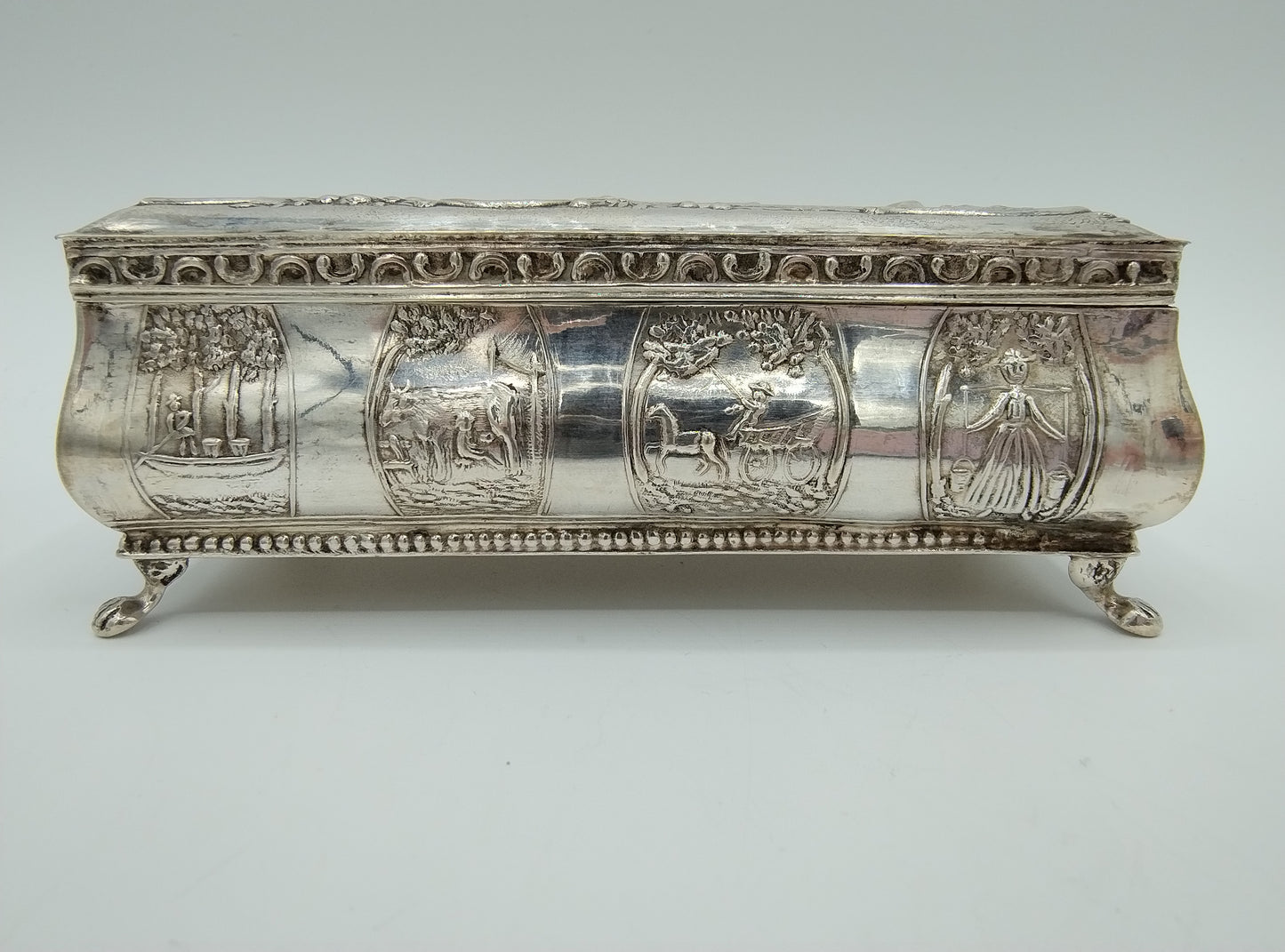 Silver jewelry box, J. &amp; JC Seton / Schoonhoven / 20th century