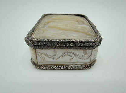 Silver mother-of-pearl box, O. Joling / Midwolda, 19th century